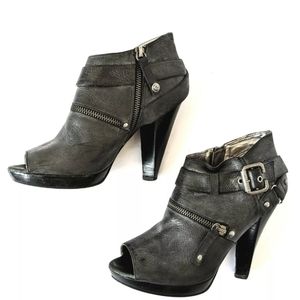 GUESS GW Oakridge Grey Leather Ankle 9